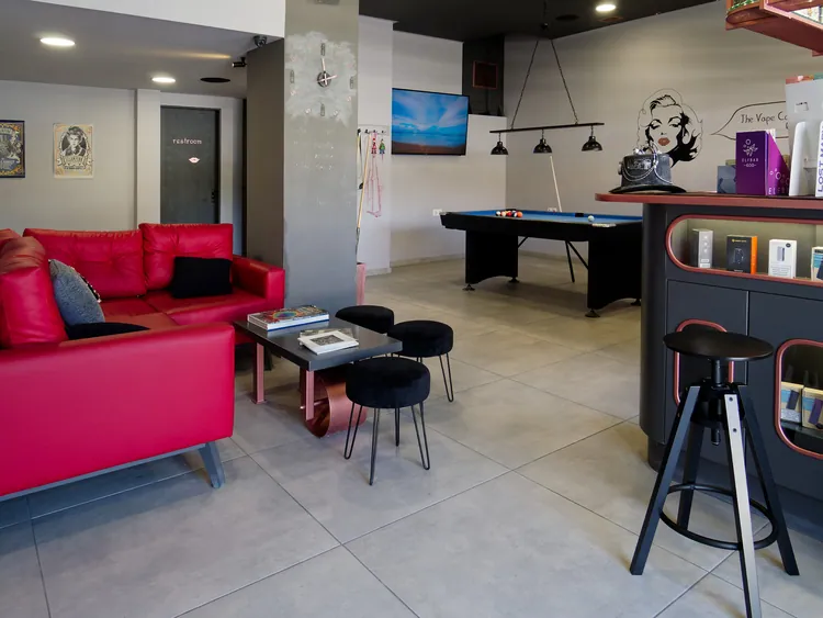 Φωτογραφία 5 — The Vape Corner Lounge — Σολάρι