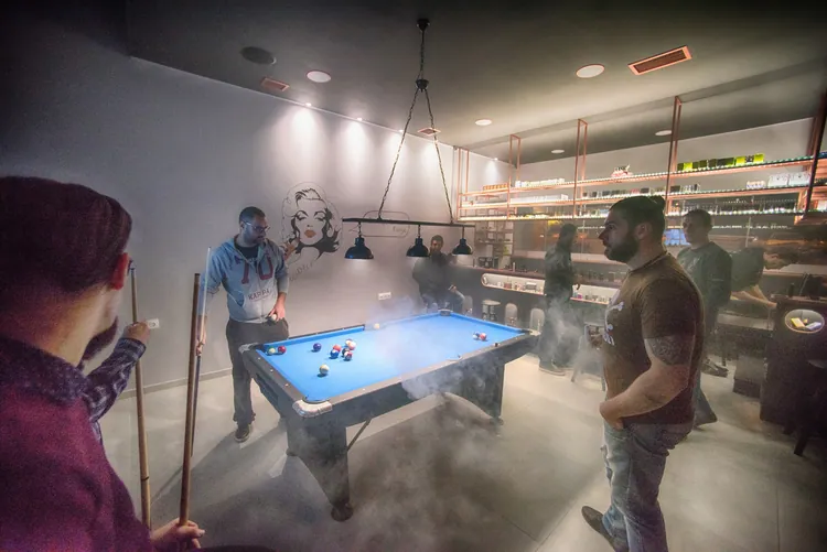 Φωτογραφία 14 — The Vape Corner Lounge — Σολάρι