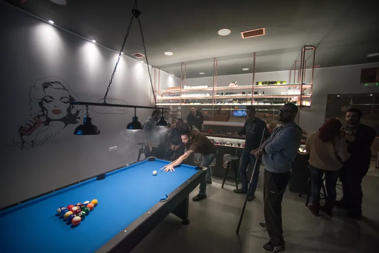 Φωτογραφία 18 — The Vape Corner Lounge — Σολάρι
