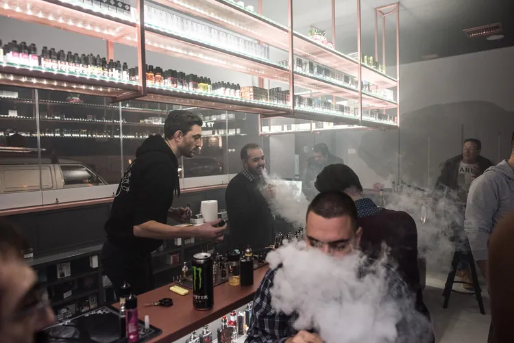 Φωτογραφία 20 — The Vape Corner Lounge — Σολάρι
